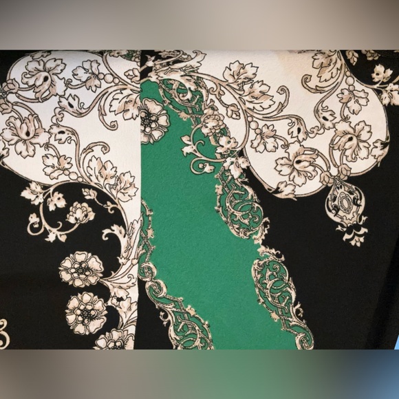 Baroque Print Plus Size Full Maxi Skirt - Picture 4 of 4